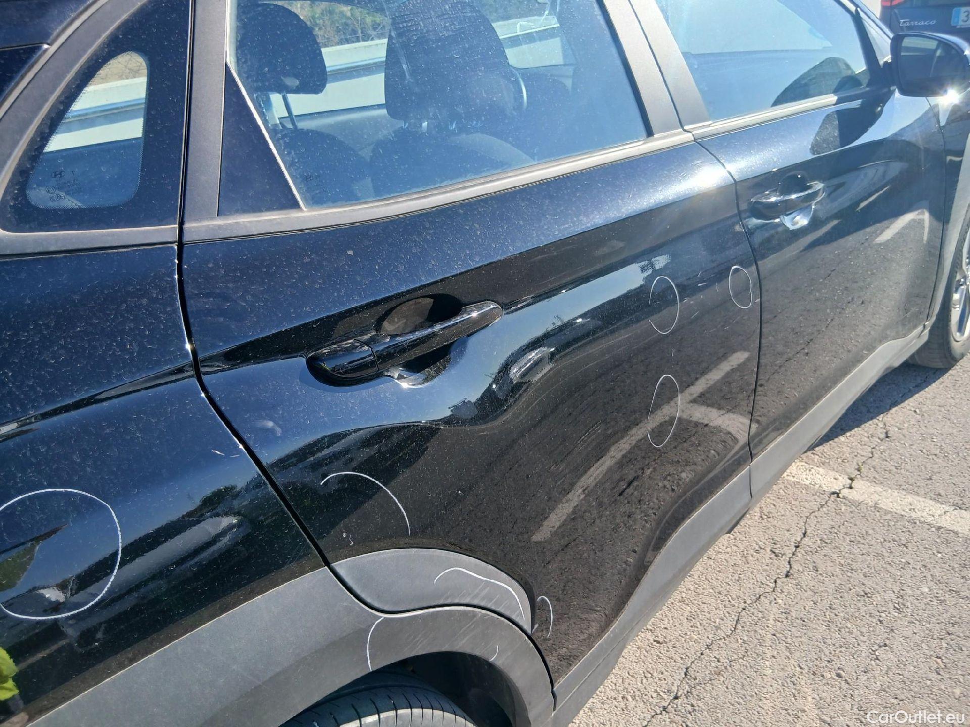 Hyundai  Konna HYUNDAI Kona / 2020 / 5P / todoterreno 1.6 GDI HEV Maxx DCT #26