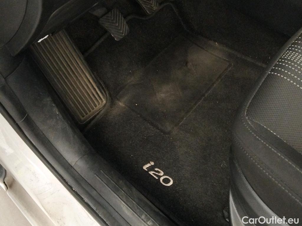  Hyundai  i20 HYUNDAI  / 2020 / 5P / berlina con portón 1.0 TGDI 74kW (100CV) 48V Essence #23