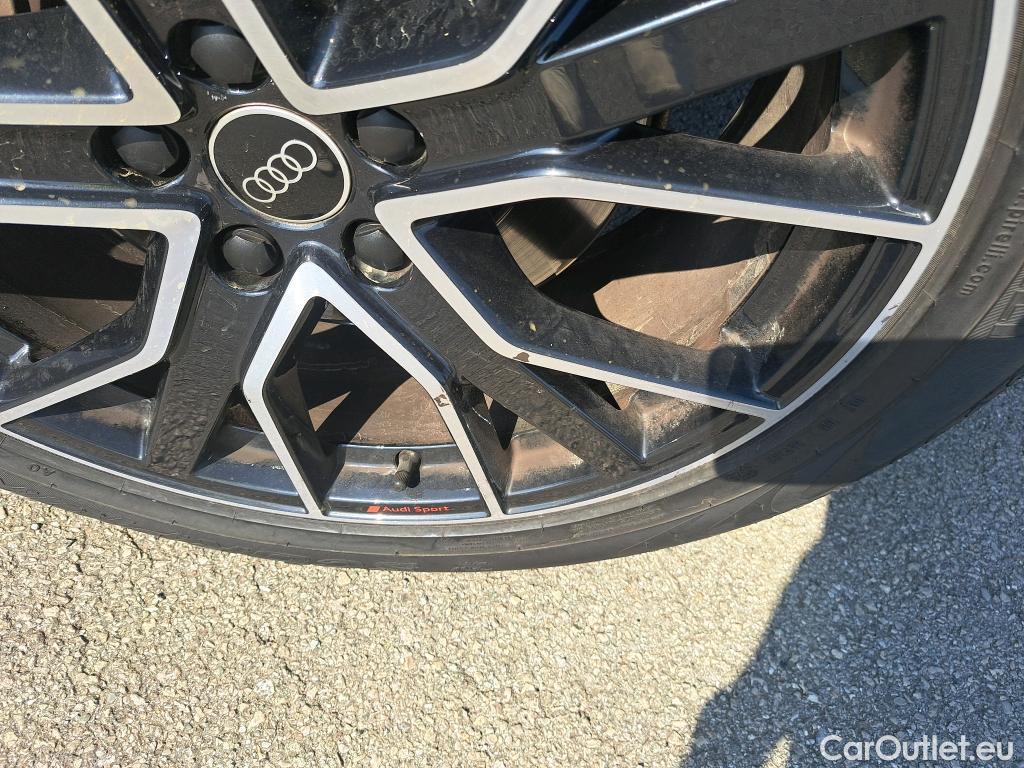  Audi  Q5 AUDI  SPORTBACK / 2020 / 5P / todoterreno Black line 40 TDI 150kW quattro-ultra #36