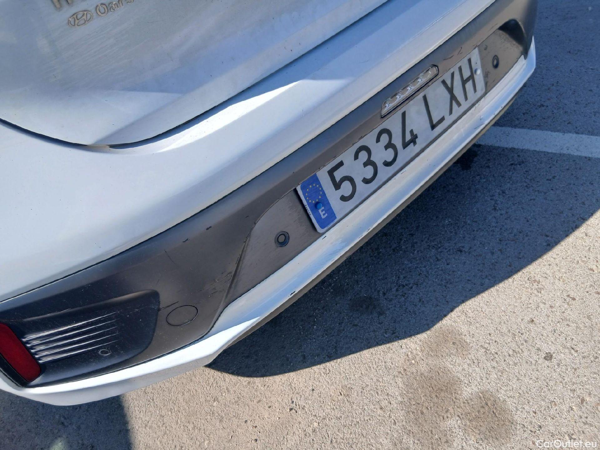  Hyundai   Ioniq HYUNDAI / 2019 / 5P / berlina con portón 1.6 GDI HEV Tecno DCT #19
