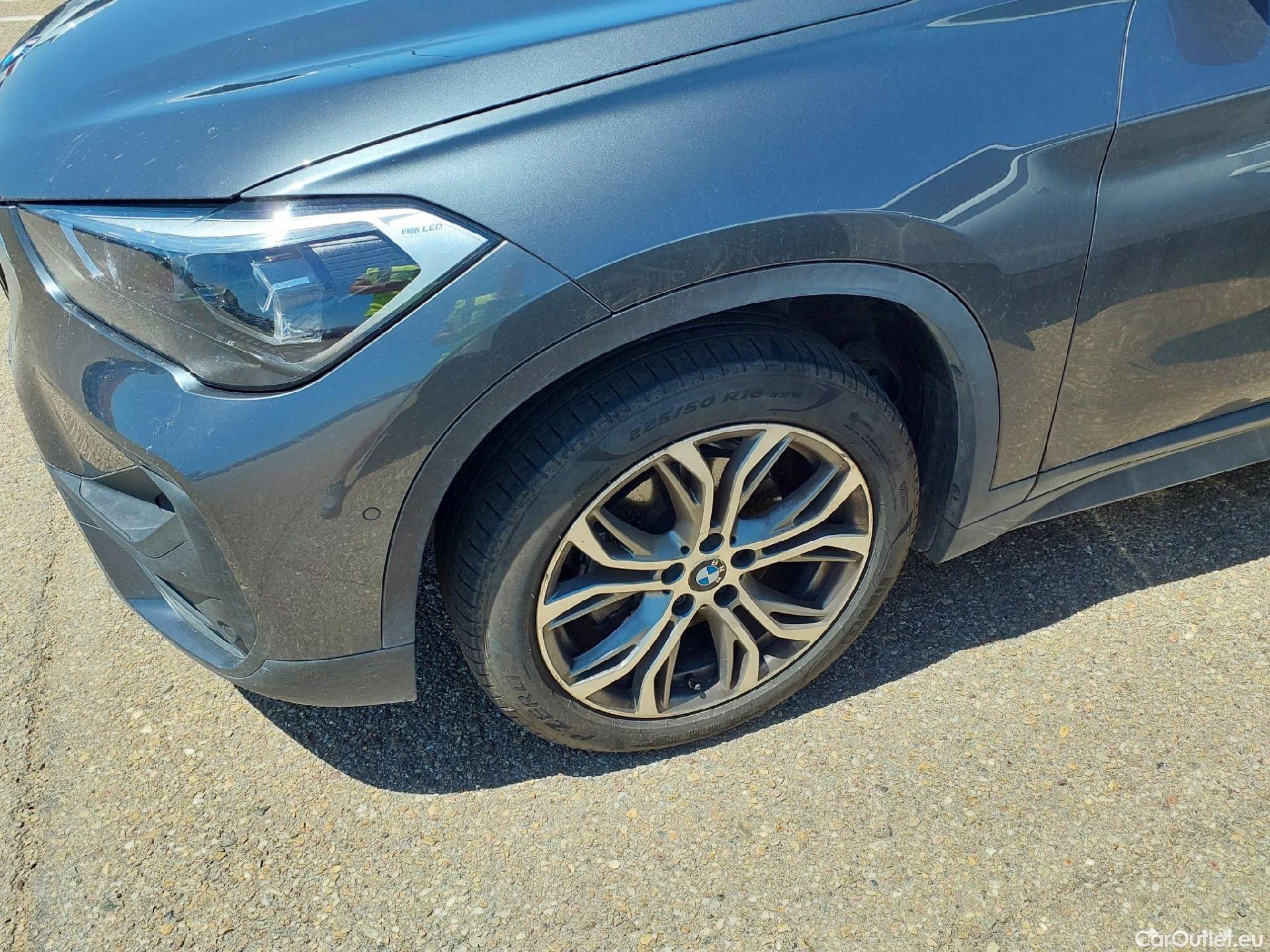  Bmw  X1 BMW  sDrive18i (CX2) #3
