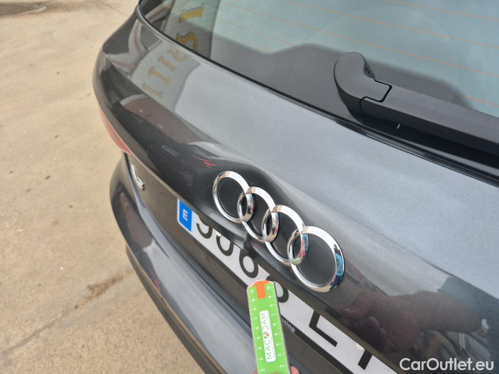  Audi  A3 AUDI  / 2020 / 5P / berlina con portón Sportback S line 40 TFSI e 150kW S tron #2