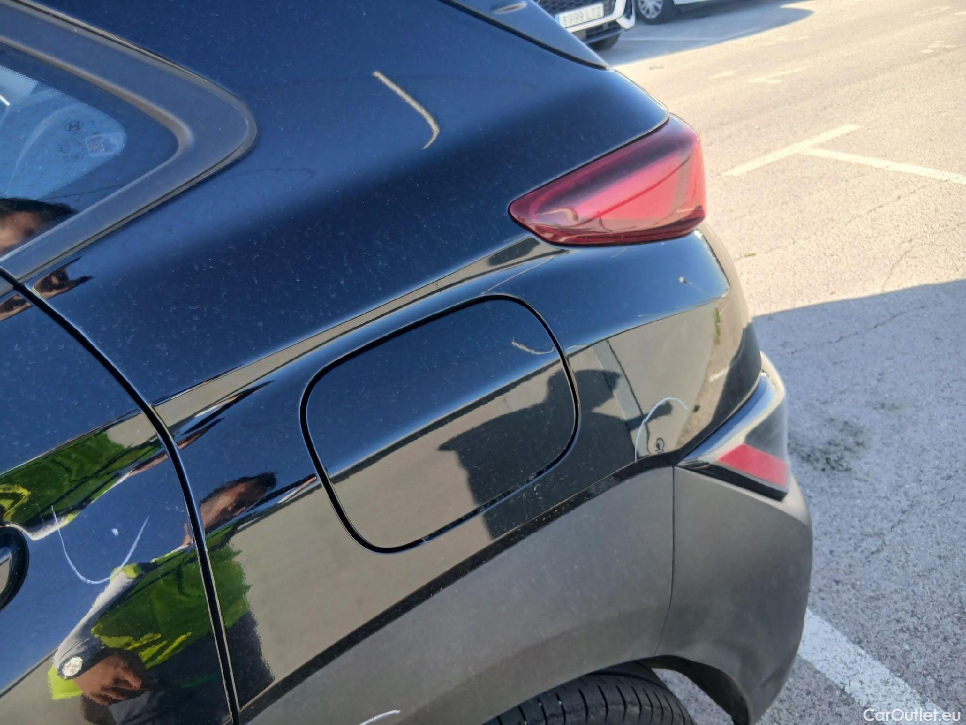  Hyundai  Konna HYUNDAI Kona / 2020 / 5P / todoterreno 1.6 GDI HEV Maxx DCT #14