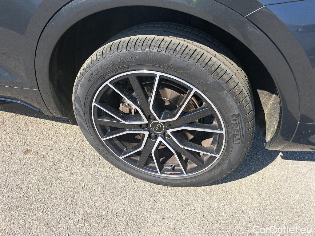  Audi  Q5 AUDI  SPORTBACK / 2020 / 5P / todoterreno Black line 40 TDI 150kW quattro-ultra #35