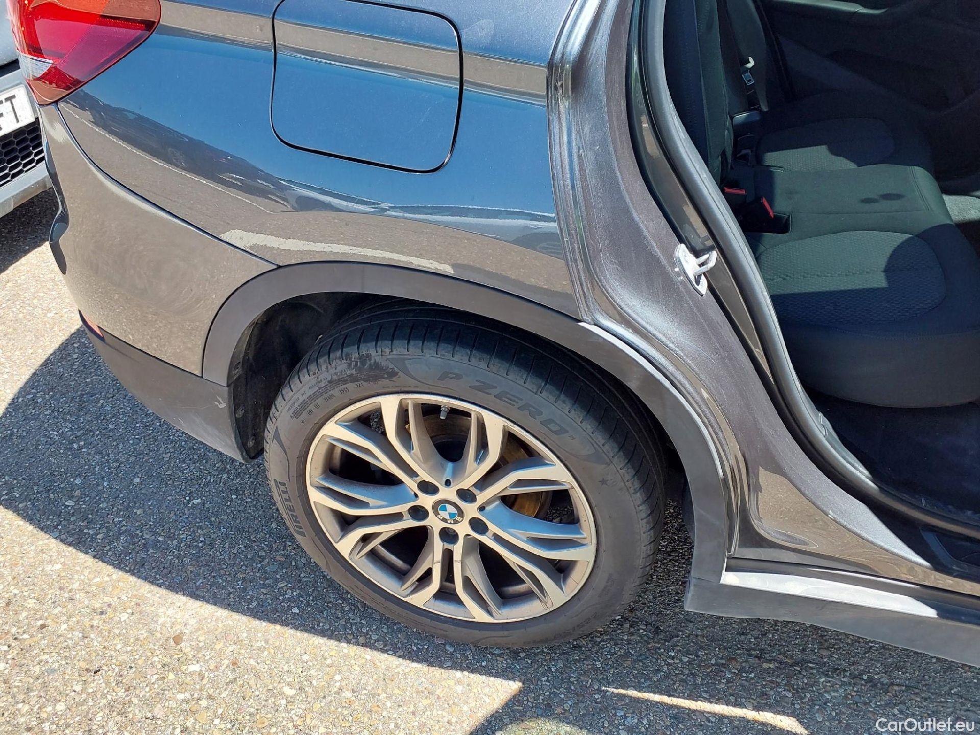  Bmw  X1 BMW  sDrive18i (CX2) #30