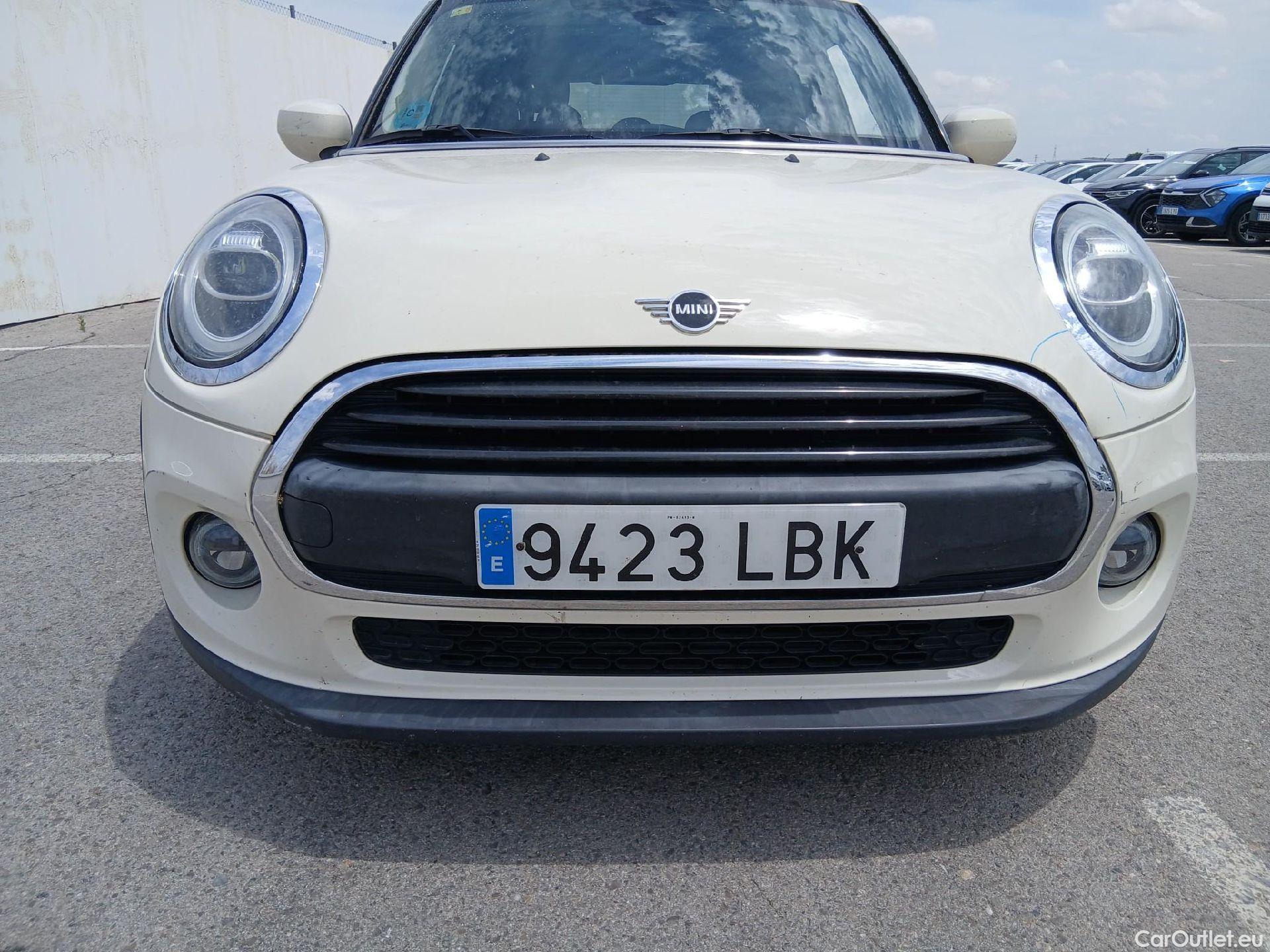  Mini  Cooper MINI MINI / 2014 / 5P / berlina con portón ONE 5 PUERTAS (CX) #5