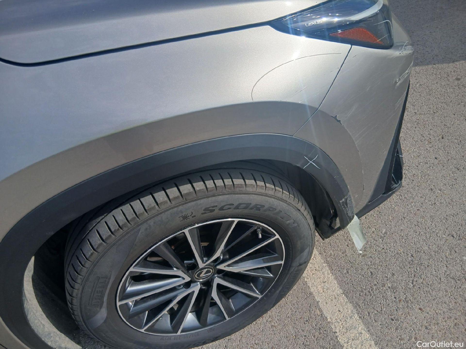  Lexus  NX LEXUS  / 2021 / 5P / todoterreno 350h Business 2WD #51