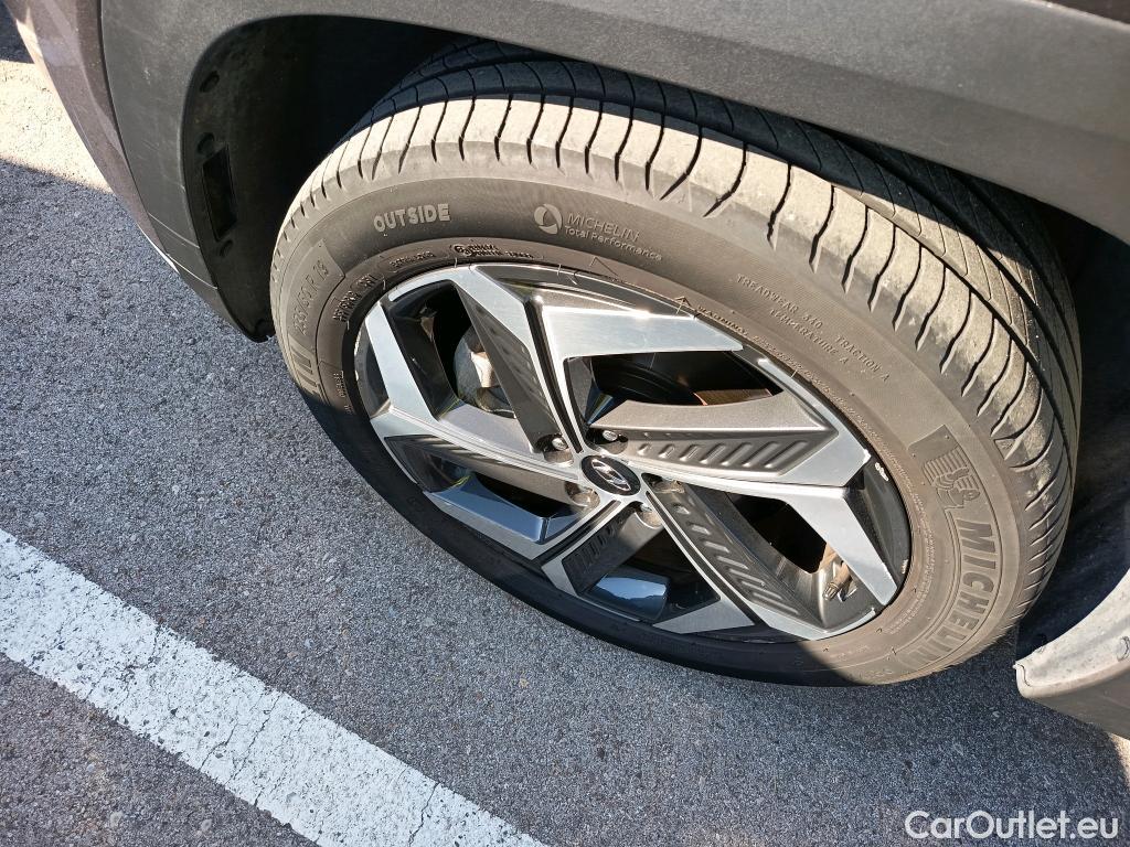  Hyundai  Tucson HYUNDAI  / 2020 / 5P / todoterreno 1.6 TGDI PHEV 195kW Tecno Sky Auto 4x4 #1