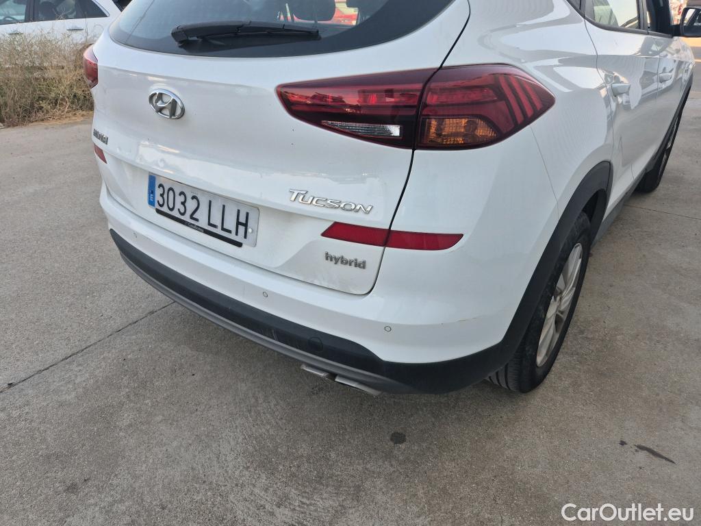  Hyundai  Tucson HYUNDAI  / 2018 / 5P / todoterreno 1.6 CRDI 85kW (116CV) 48V SLE 4X2(SP)(SL) #20