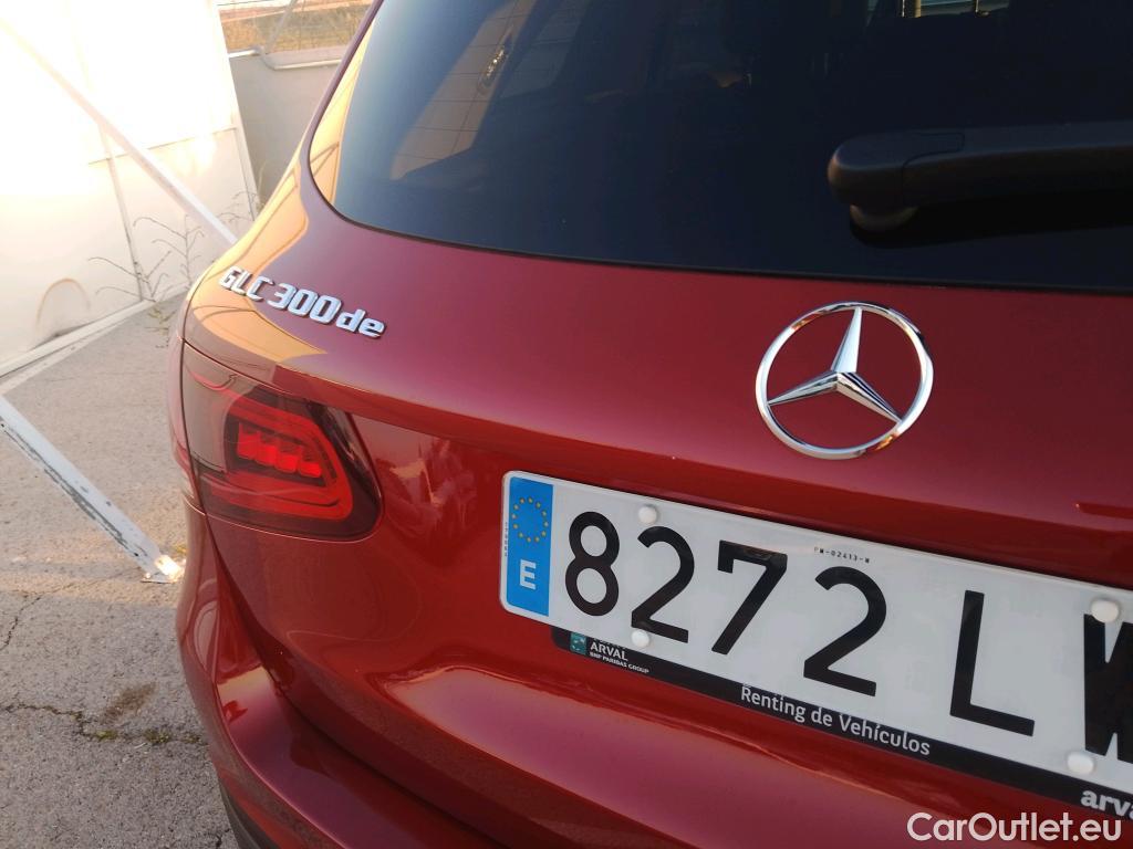  Mercedes  G-Klasee MERCEDES-BENZ Clase GLC / 2019 / 5P / todoterreno GLC 300 de 4MATIC #17