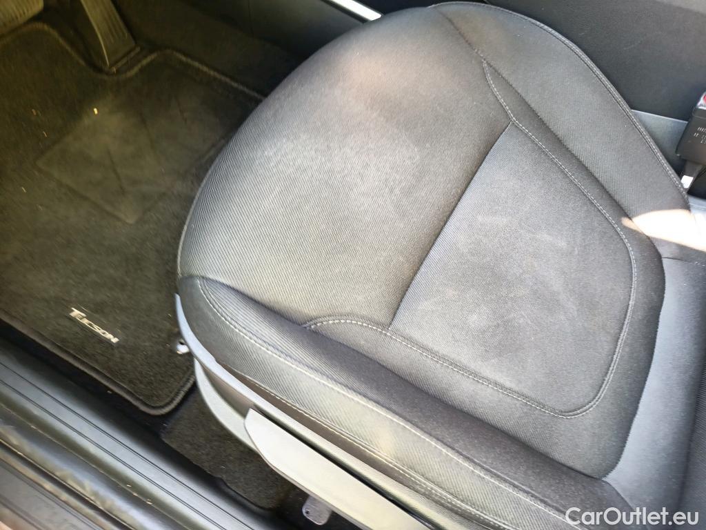  Hyundai  Tucson HYUNDAI  / 2020 / 5P / todoterreno 1.6 TGDI PHEV 195kW Tecno Sky Auto 4x4 #9