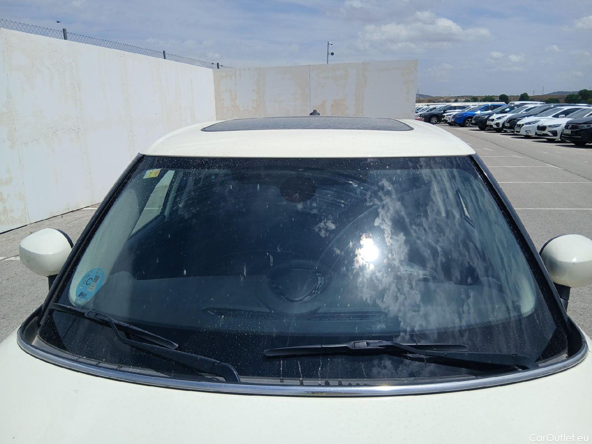  Mini  Cooper MINI MINI / 2014 / 5P / berlina con portón ONE 5 PUERTAS (CX) #1