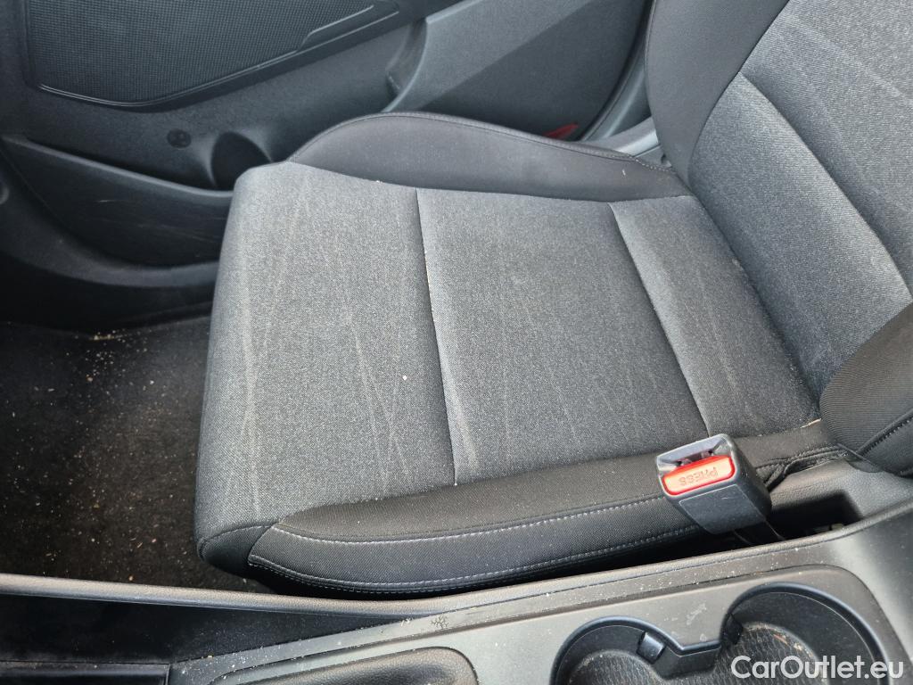  Hyundai  Tucson HYUNDAI  / 2018 / 5P / todoterreno 1.6 CRDI 85kW (116CV) 48V SLE 4X2(SP)(SL) #1
