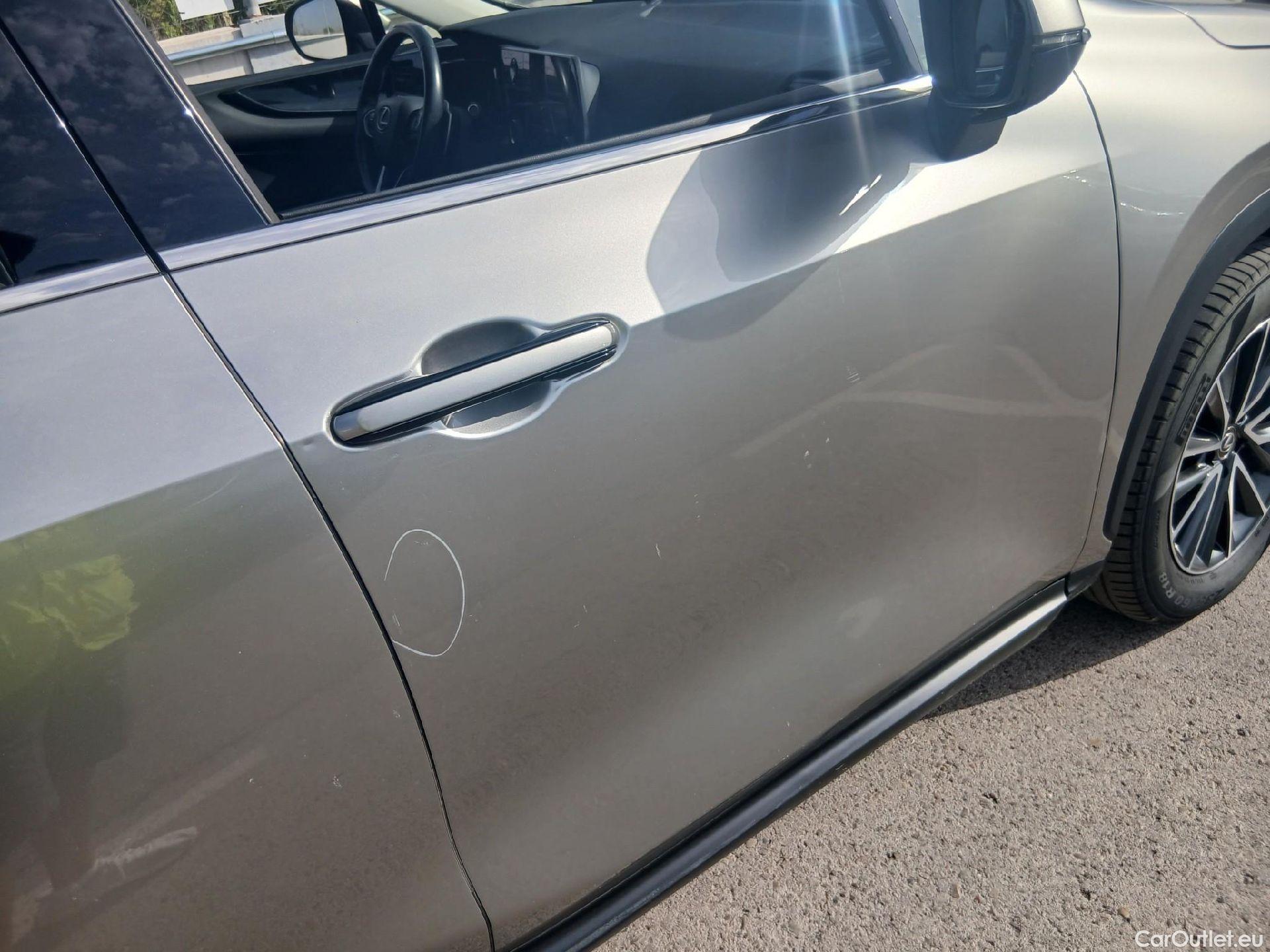 Lexus  NX LEXUS  / 2021 / 5P / todoterreno 350h Business 2WD #43
