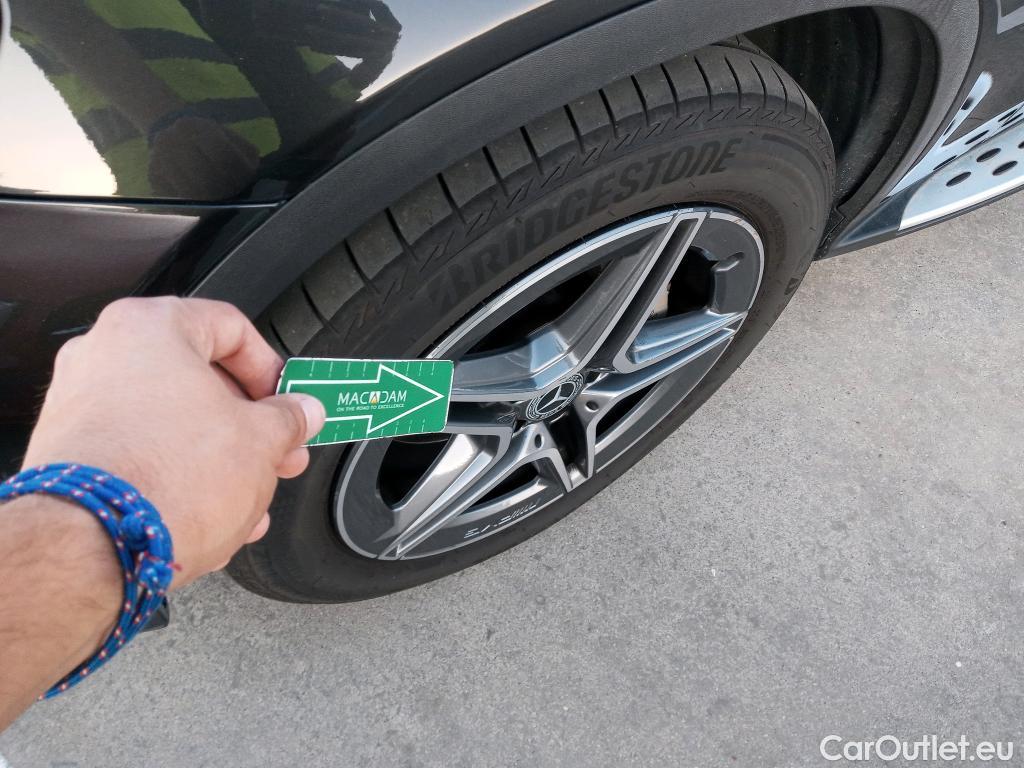 Mercedes  G-Klasee MERCEDES-BENZ GLC Coupé / 2019 / 5P / coupé GLC 220 d 4MATIC #4