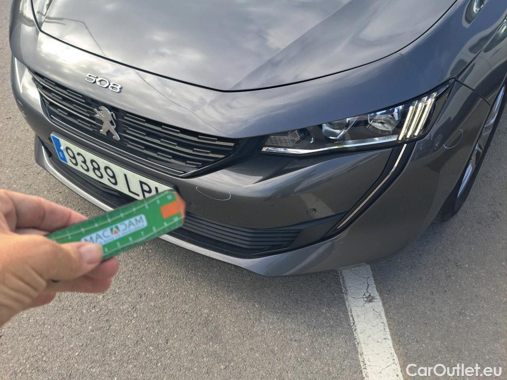  Peugeot  508 PEUGEOT  / 2018 / 5P / berlina con portón  5P Business Line BlueHDi 130 EAT8 (AC) #30