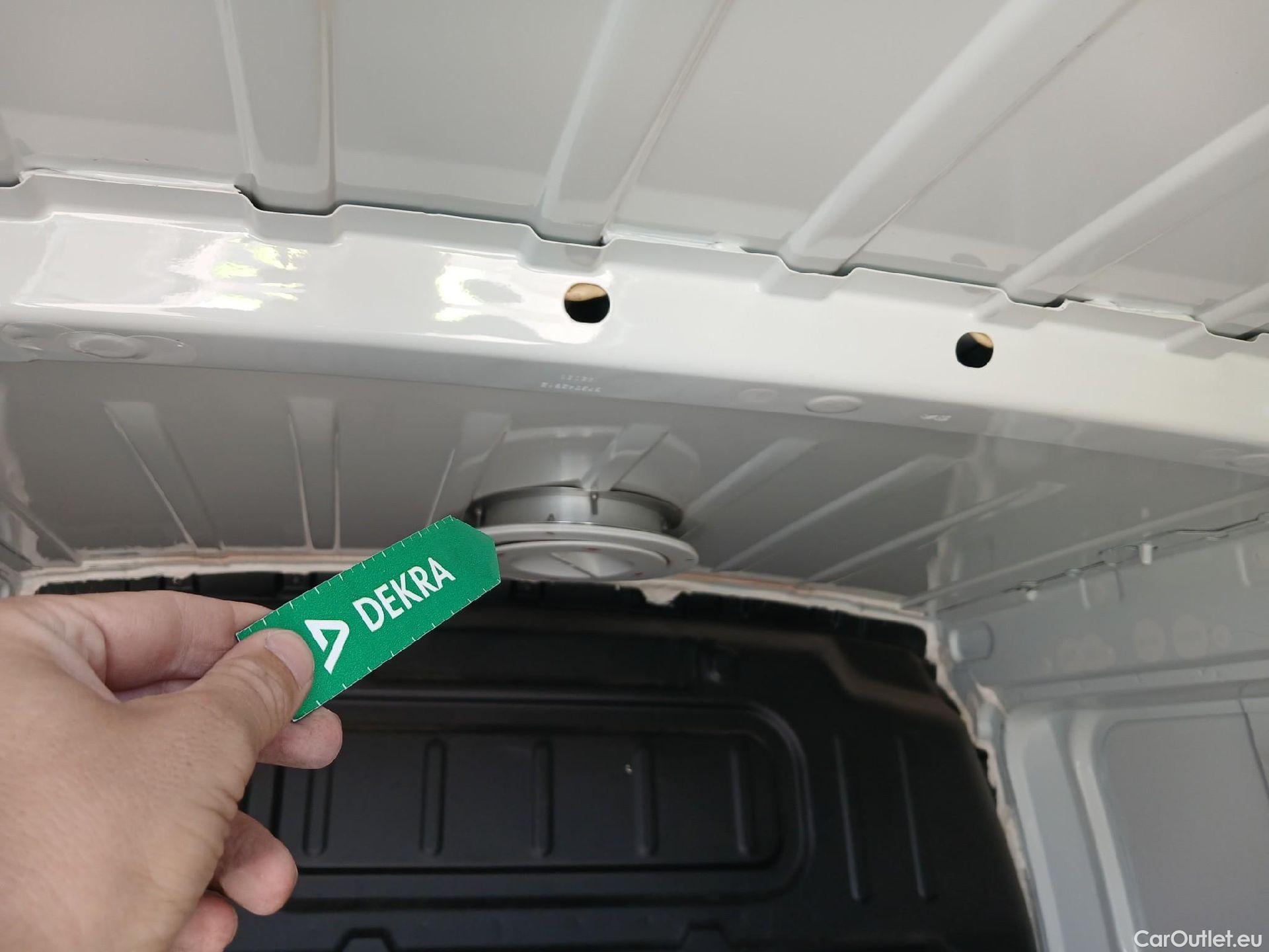  Citroen  Berlingo CITROEN  / 2018 / 3P / furgón derivado de turismo Talla M BlueHDi 100 CONTROL #20