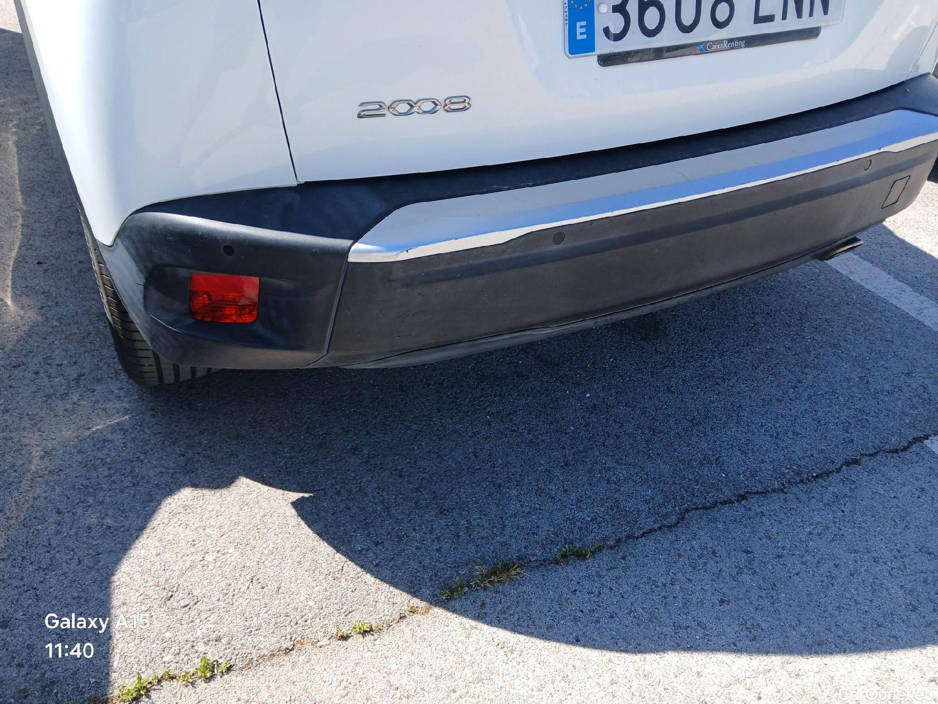  Peugeot  2008  Allure Pack 1.5 HDi 110CV MT6 E6d #28