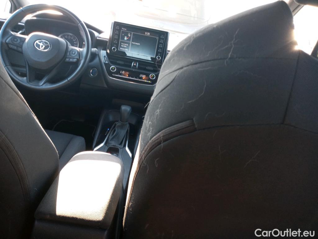  Toyota  Corolla TOYOTA  / 2019 / 5P / berlina con portón 1.8 125H BUSINESS E-CVT #8