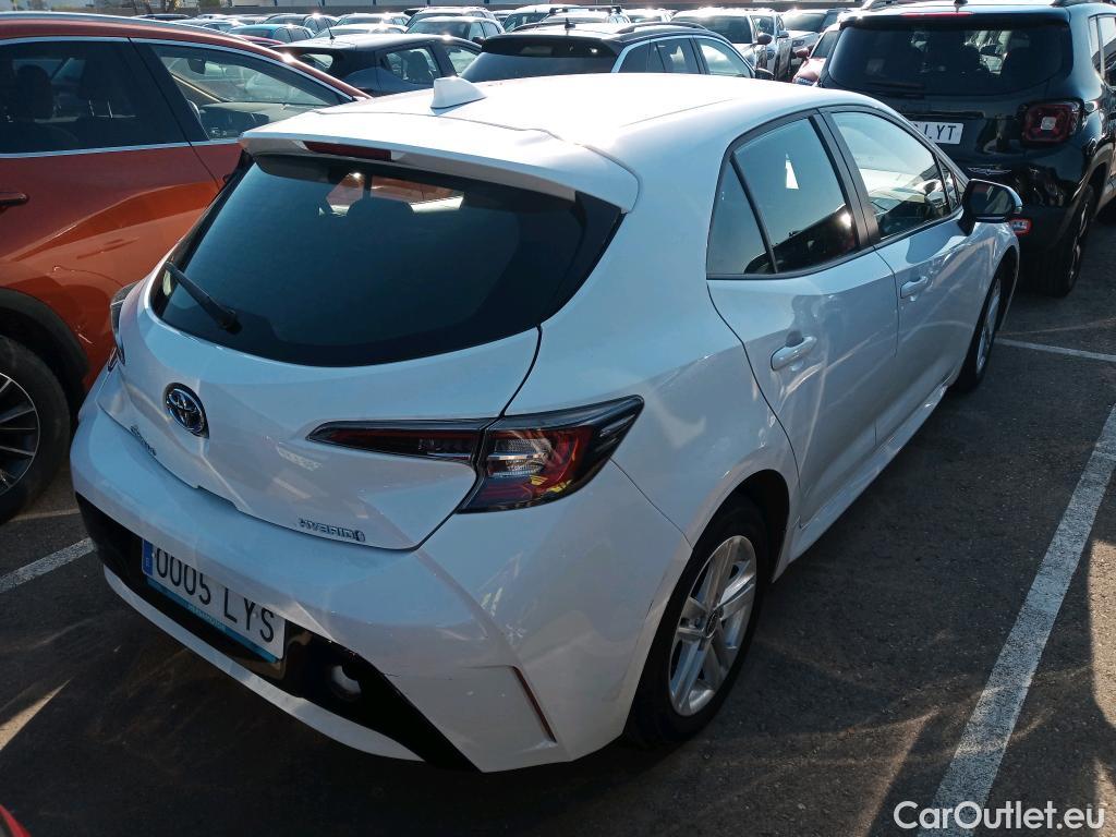  Toyota  Corolla TOYOTA  / 2019 / 5P / berlina con portón 1.8 125H BUSINESS E-CVT #19