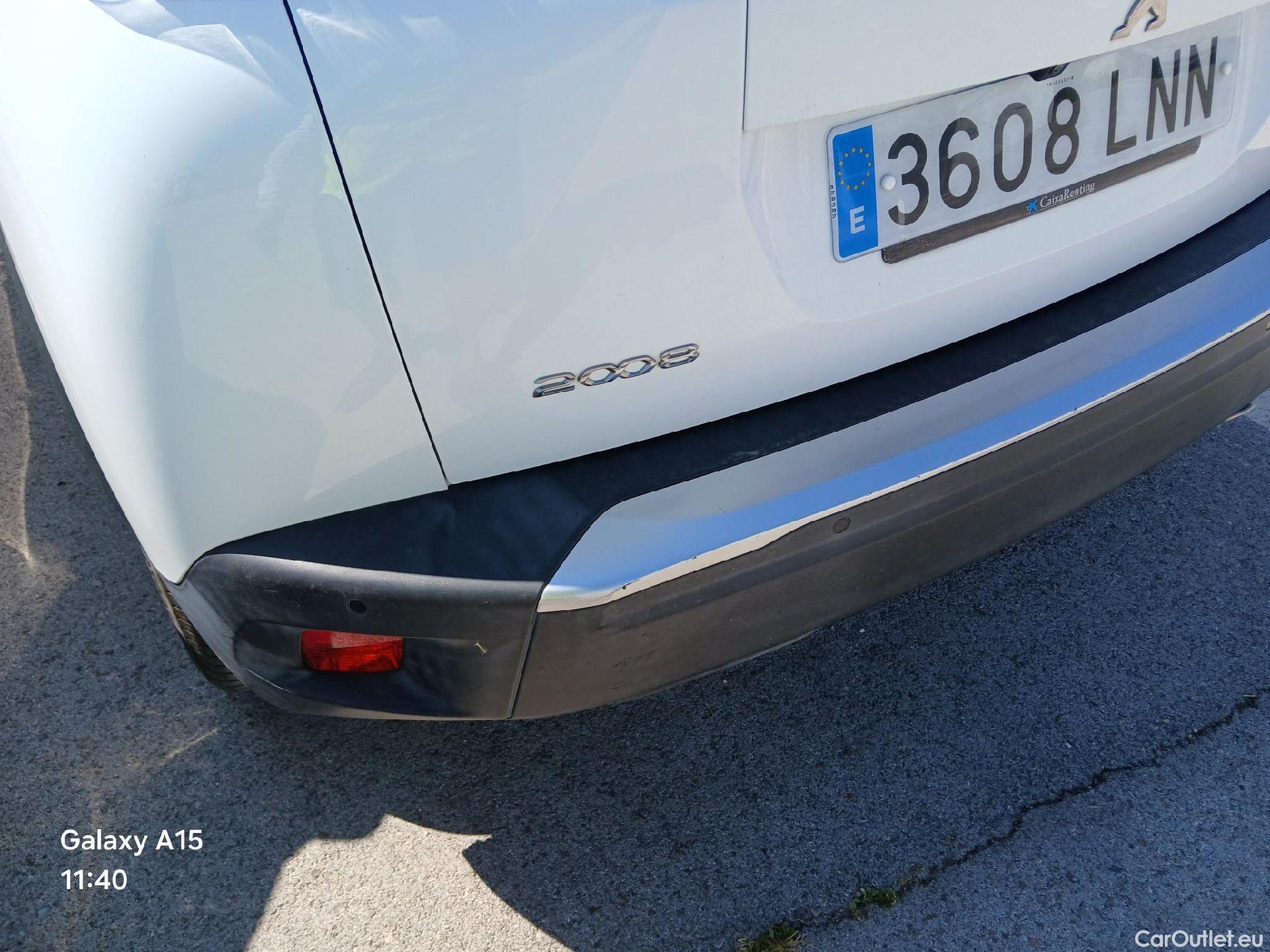  Peugeot  2008  Allure Pack 1.5 HDi 110CV MT6 E6d #30