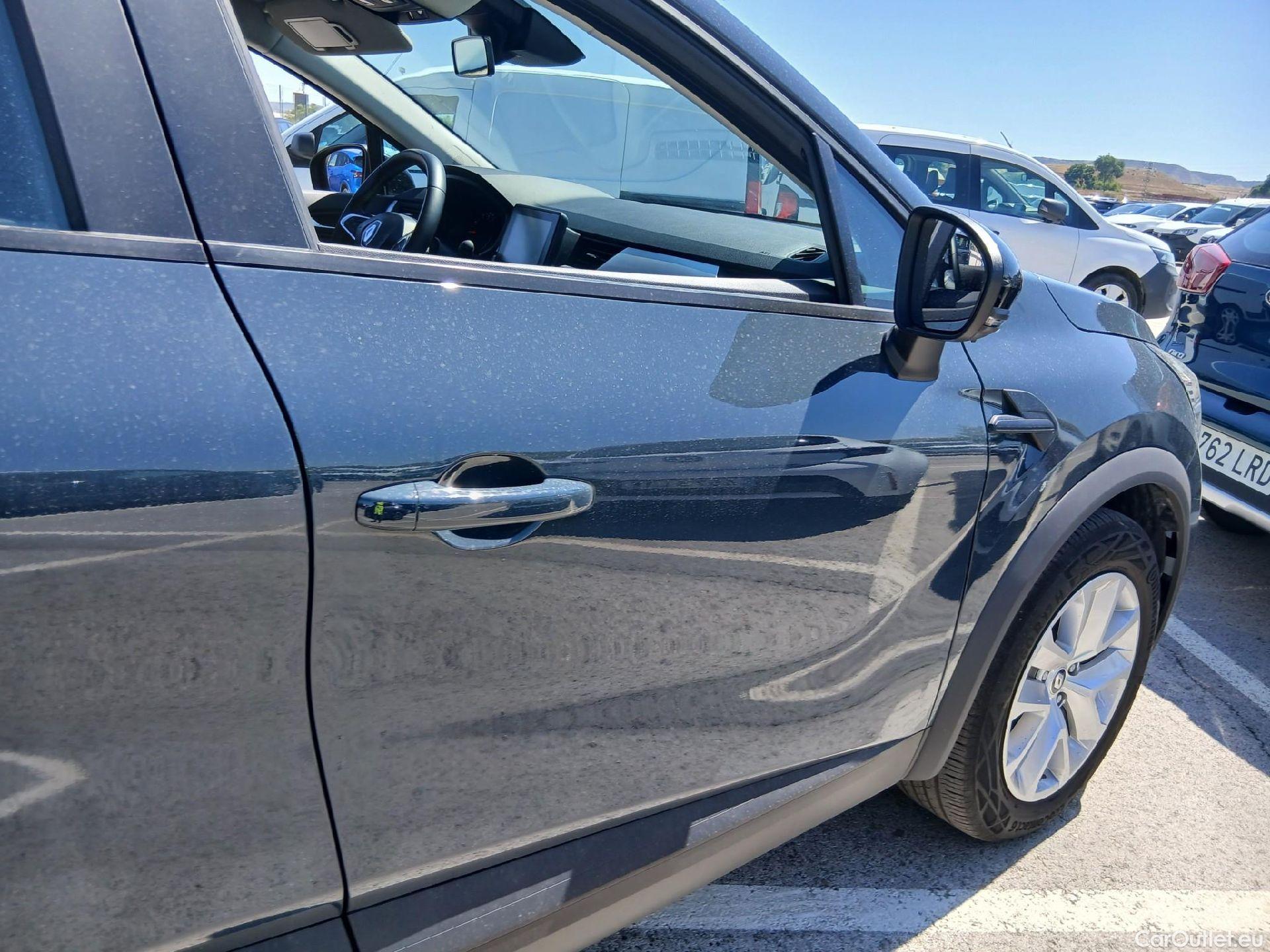  Renault  Captur RENAULT  / 2020 / 5P / todoterreno equilibre TCe 67kW (90CV) #13