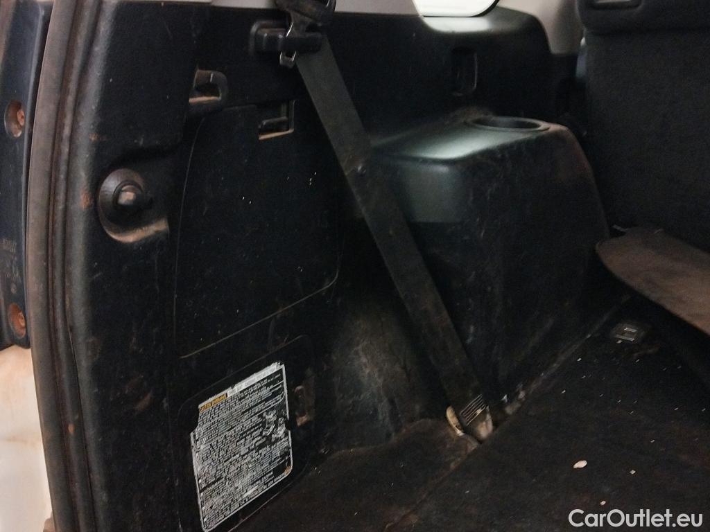  Toyota  Land Cruiser TOYOTA  / 2017 / 5P / todoterreno 2.8 D-4D VX AUTO #29