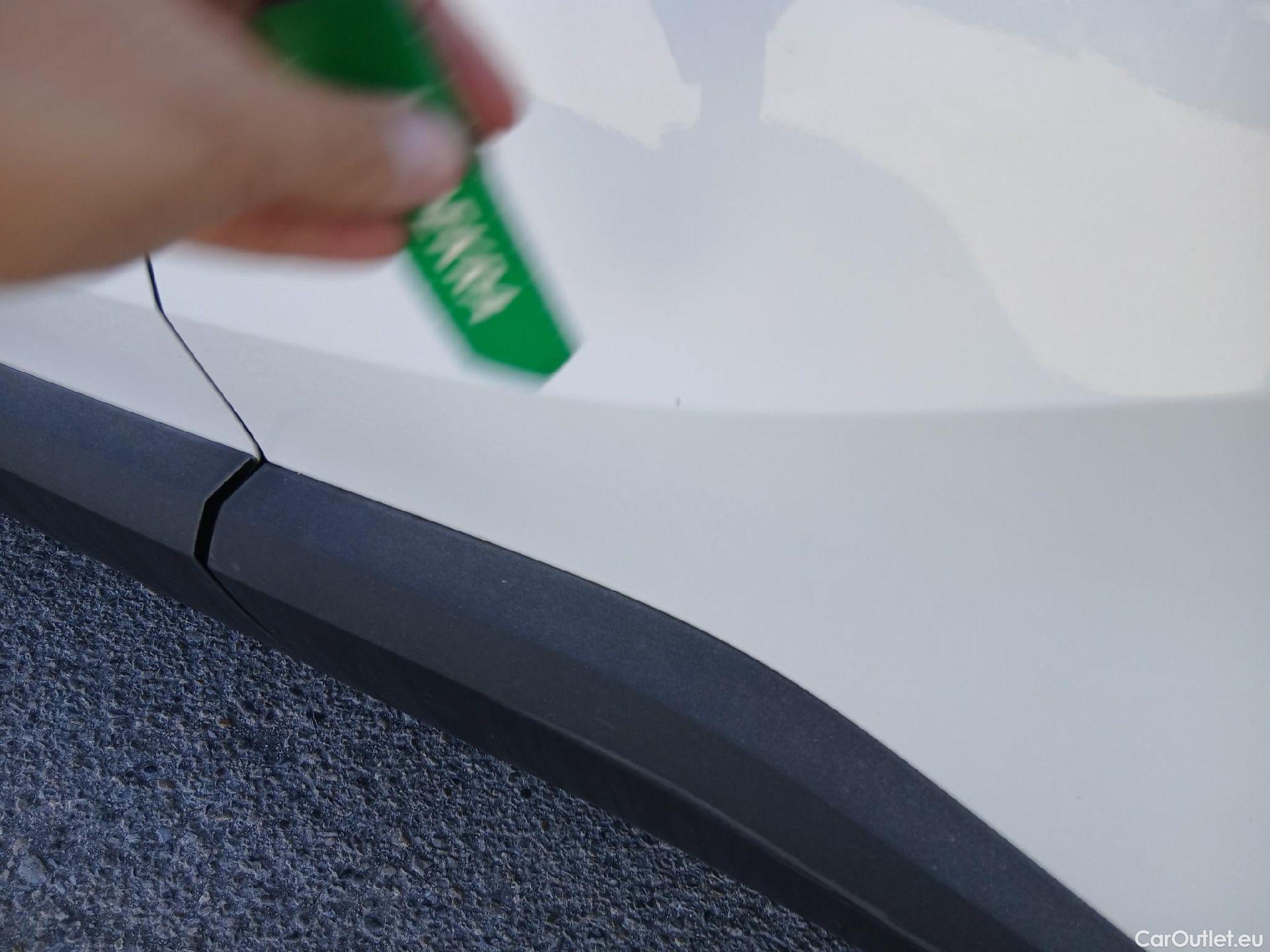  Toyota  C-HR TOYOTA  / 2019 / 5P / todoterreno 1.8 125H Active #10