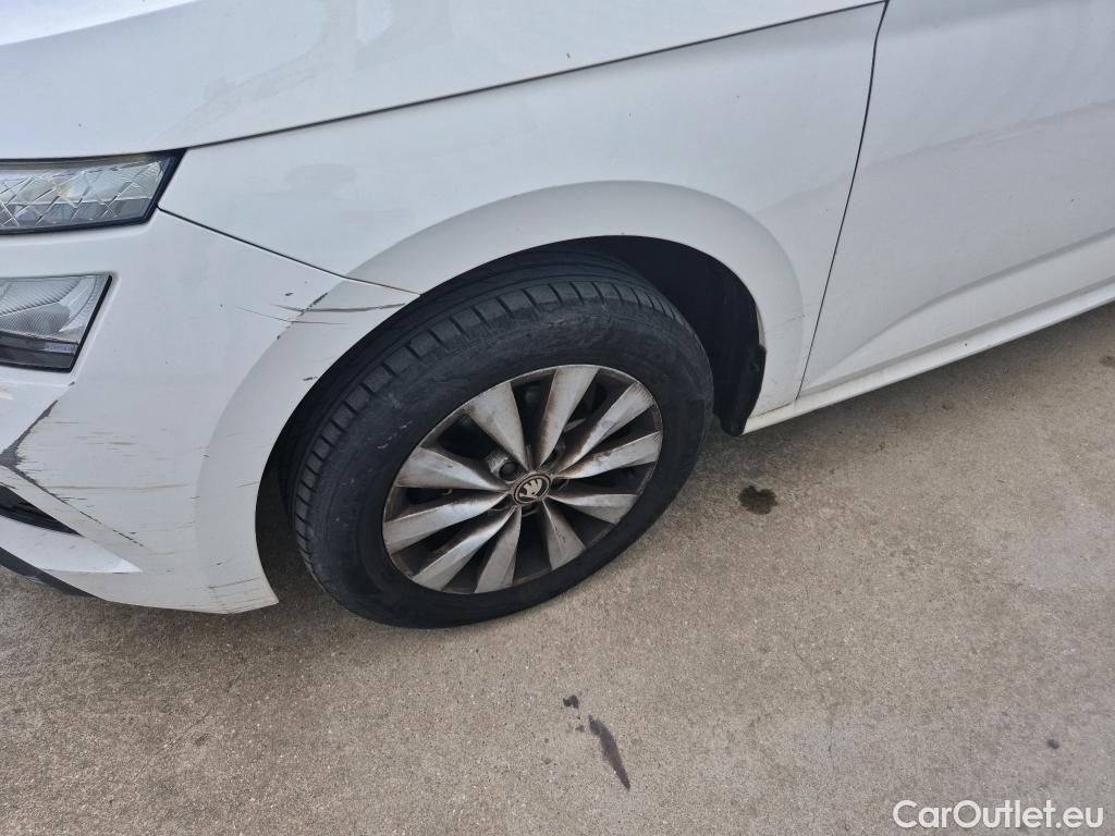  Skoda  KAMIQ SKODA  1.0 TSI 81kW (110CV) DSG Ambition (CX) #27