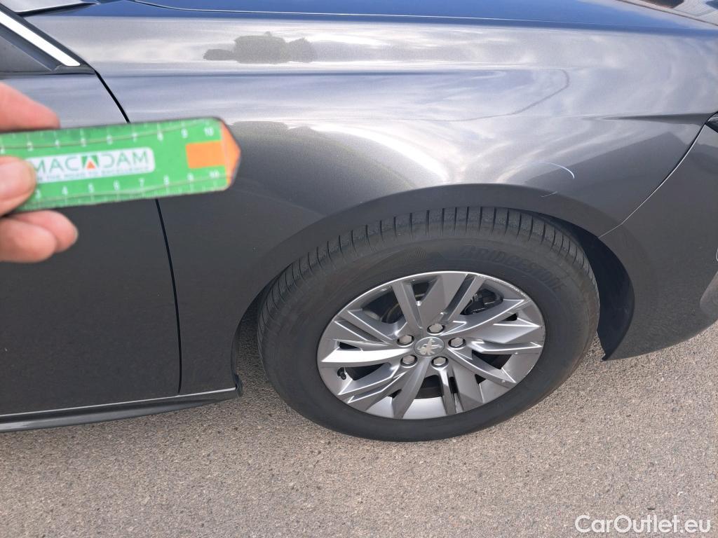  Peugeot  508 PEUGEOT  / 2018 / 5P / berlina con portón  5P Business Line BlueHDi 130 EAT8 (AC) #52