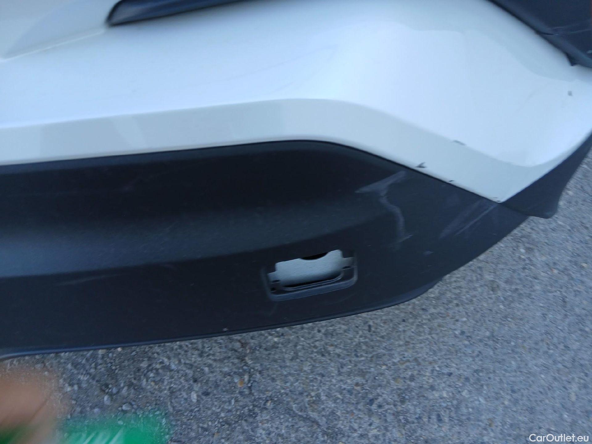  Toyota  C-HR TOYOTA  / 2019 / 5P / todoterreno 1.8 125H Active #14