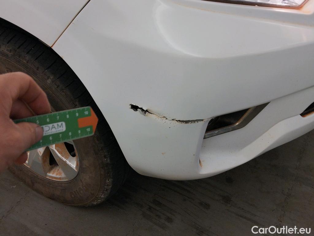  Toyota  Land Cruiser TOYOTA  / 2017 / 5P / todoterreno 2.8 D-4D VX AUTO #11