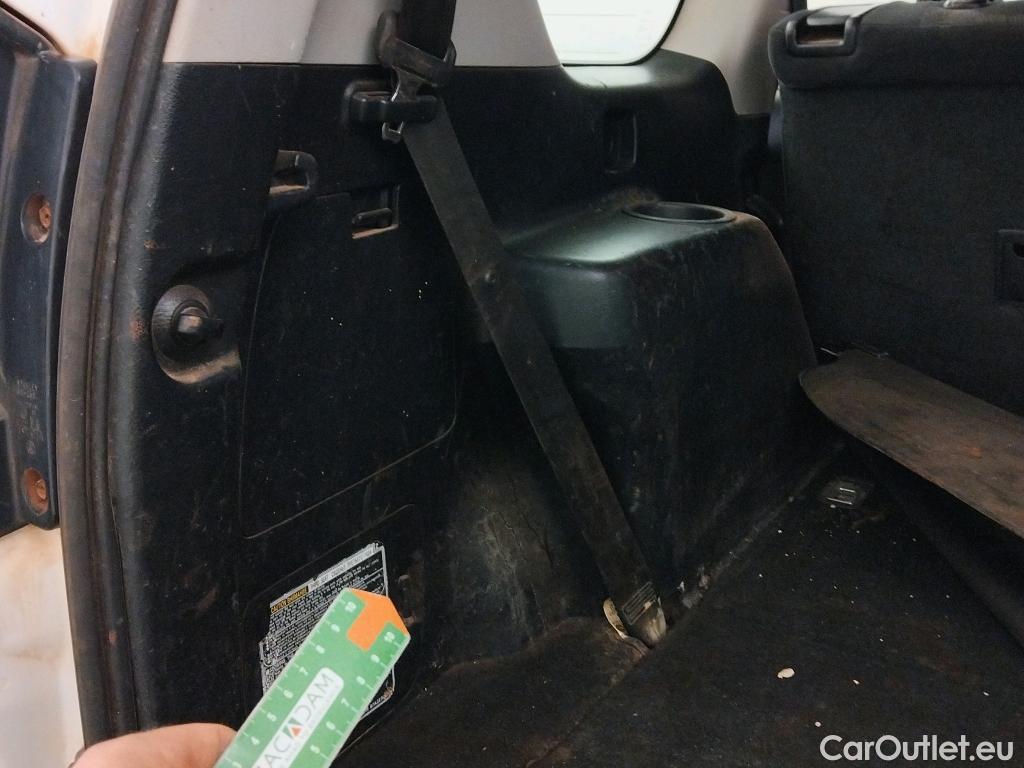  Toyota  Land Cruiser TOYOTA  / 2017 / 5P / todoterreno 2.8 D-4D VX AUTO #30