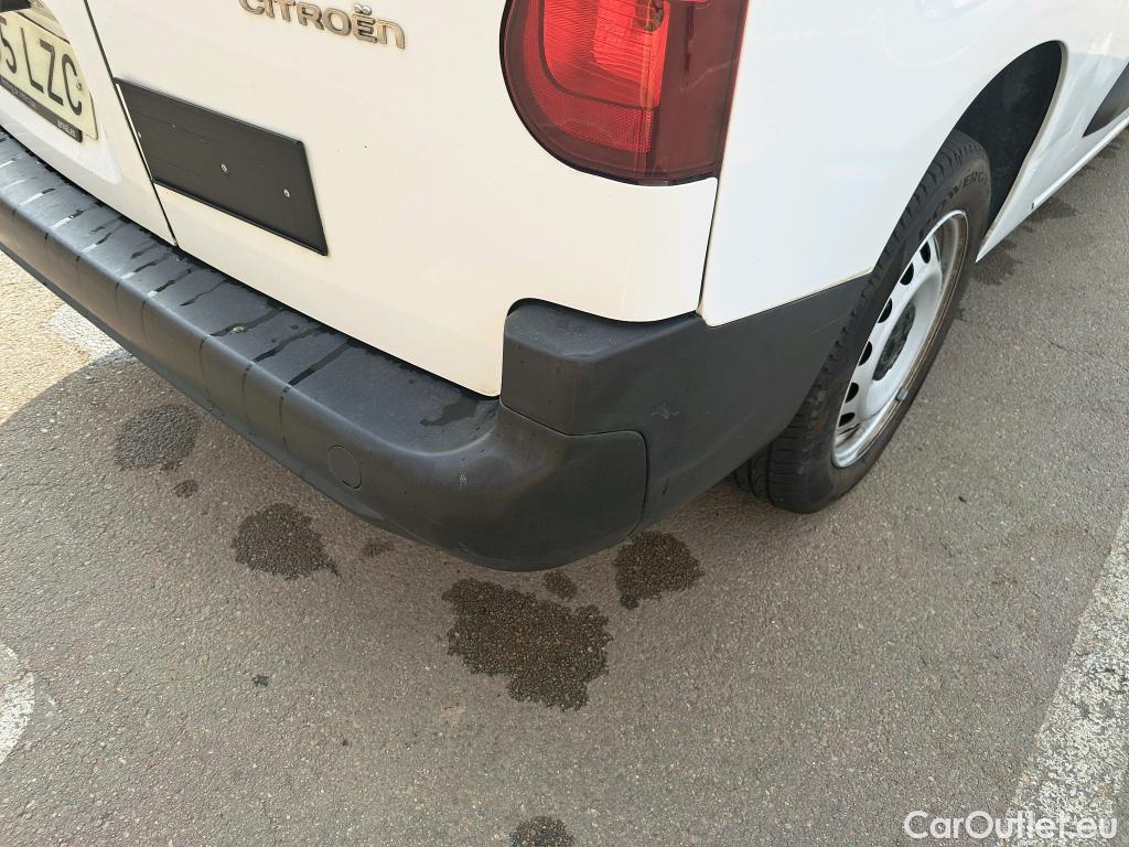  Citroen  Berlingo CITROEN  / 2018 / 5P / furgón derivado de turismo Doble Cab. Talla XL BlueHDi 100 CONTROL #33
