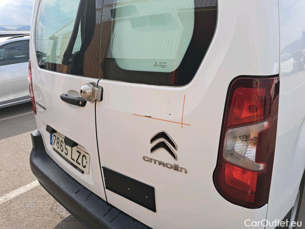  Citroen  Berlingo CITROEN  / 2018 / 5P / furgón derivado de turismo Doble Cab. Talla XL BlueHDi 100 CONTROL #23