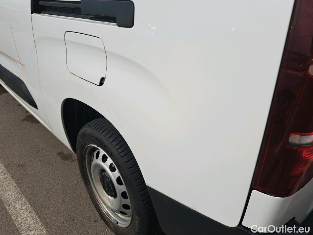  Citroen  Berlingo CITROEN  / 2018 / 5P / furgón derivado de turismo Doble Cab. Talla XL BlueHDi 100 CONTROL #20