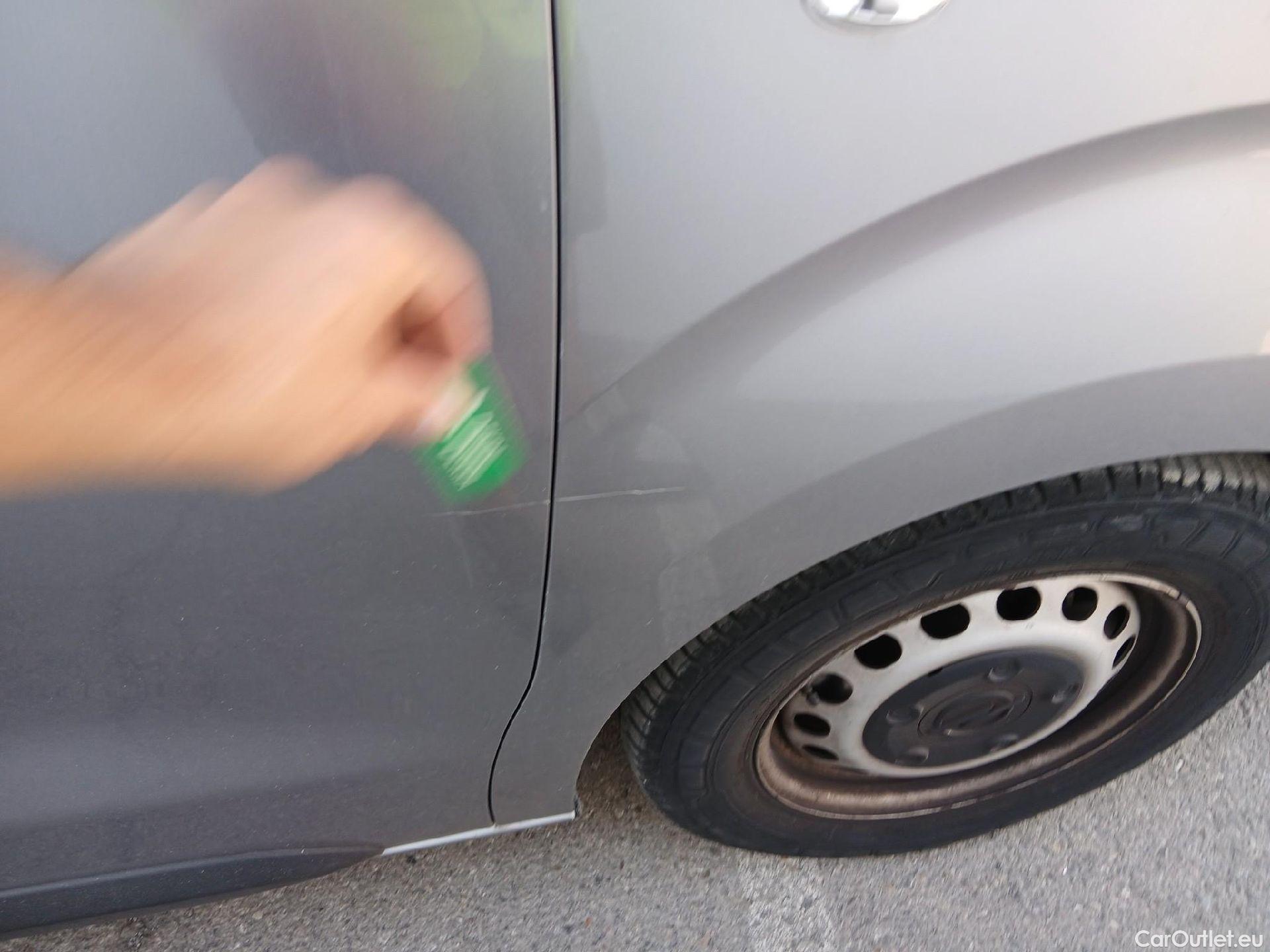  Opel  Vivaro OPEL  / 2019 / 4P / combi 1.5 Diésel 88kW (120CV) S Std Express #33