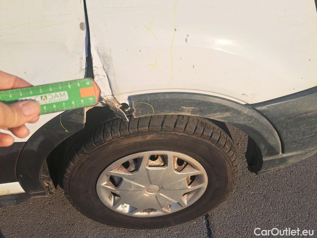  Ford  Transit FORD  / 2013 / 4P / furgón 350 96kW L3H2 Van DC Trend FWD #58