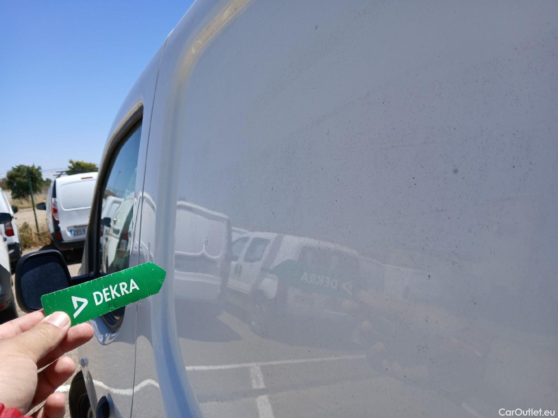  Citroen  Berlingo CITROEN  / 2018 / 4P / furgón derivado de turismo Talla M BlueHDi 100 CLUB #11