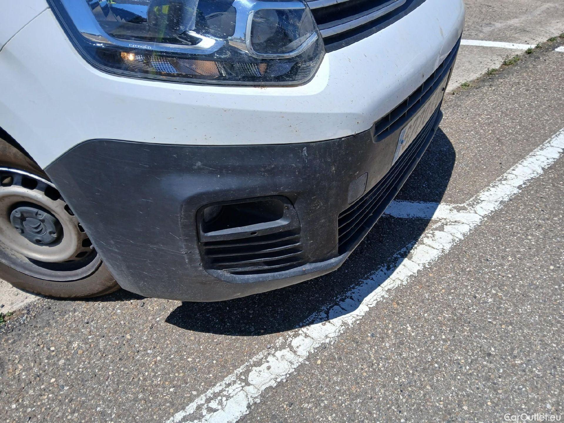  Citroen  Berlingo CITROEN  / 2018 / 4P / furgón derivado de turismo Talla M BlueHDi 100 CLUB #3