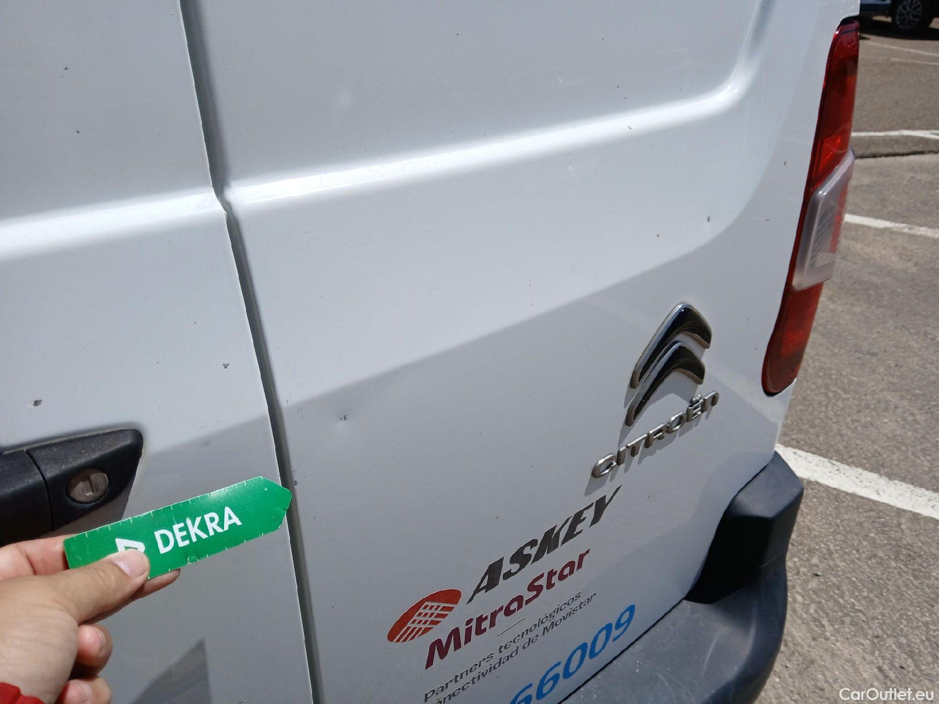  Citroen  Berlingo CITROEN  / 2018 / 4P / furgón derivado de turismo Talla M BlueHDi 100 CLUB #20