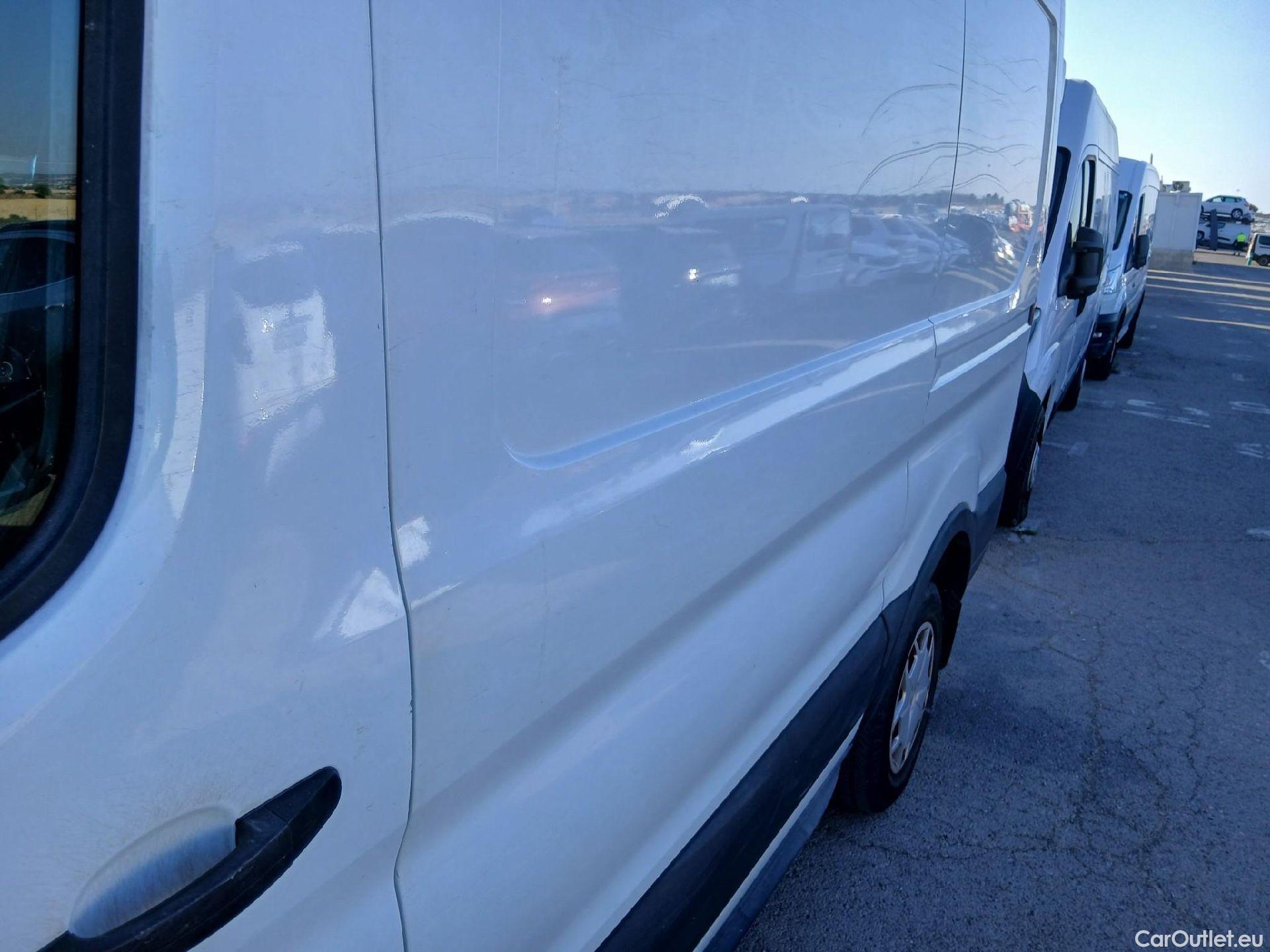  Ford  Transit FORD  / 2013 / 4P / furgón 310 96kW L2H2 Van Trend FWD MHEV #8