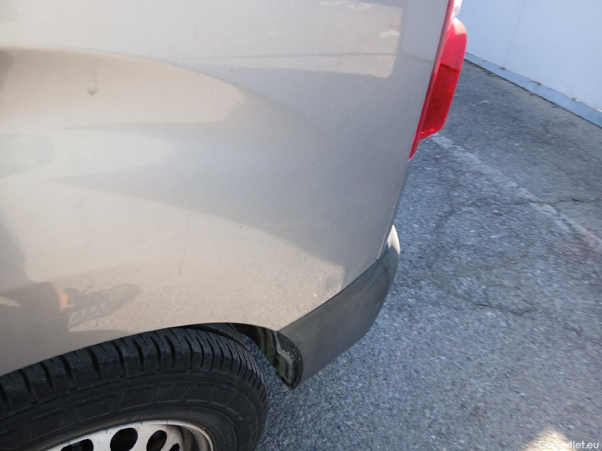  Opel  Vivaro OPEL  / 2019 / 4P / combi 1.5 Diésel 88kW (120CV) S Std Express #21