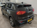  KIA  Niro Kia e- 64kWh ExecutiveLine 5d #9