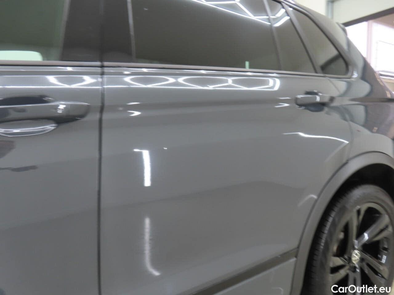  Volkswagen  Tiguan 1.5 TSI R-Line Bns+ #3