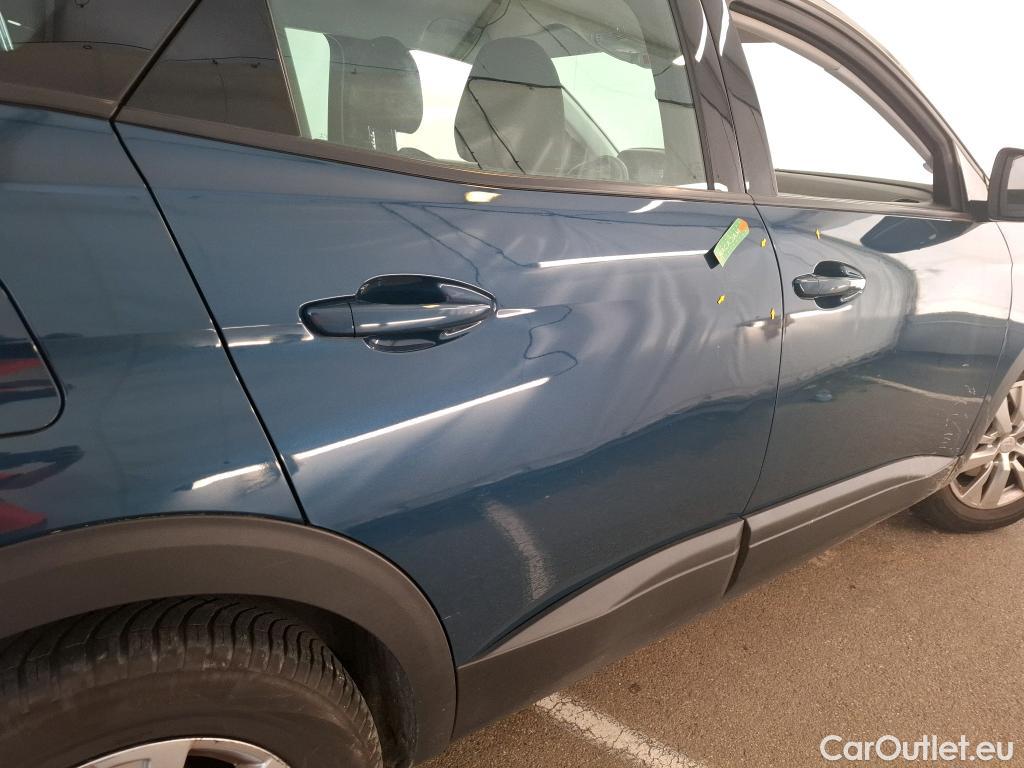  Peugeot  3008  Active Pack 1.2 PureTech 130CV BVA8 E6d #1