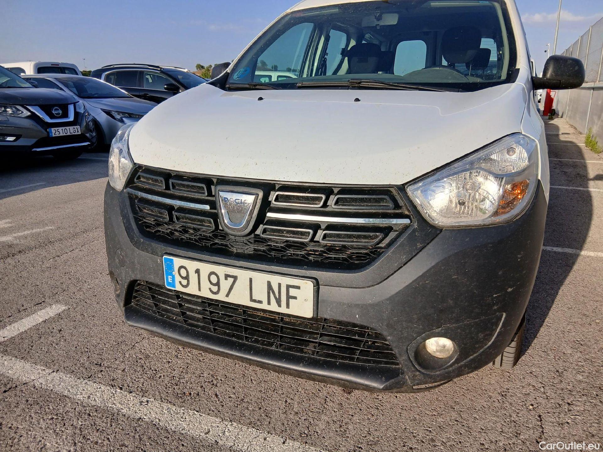  Dacia  Dokker DACIA  / 2013 / 4P / combi Essential 1.6 80kW (110CV) ECO-G N1 #5