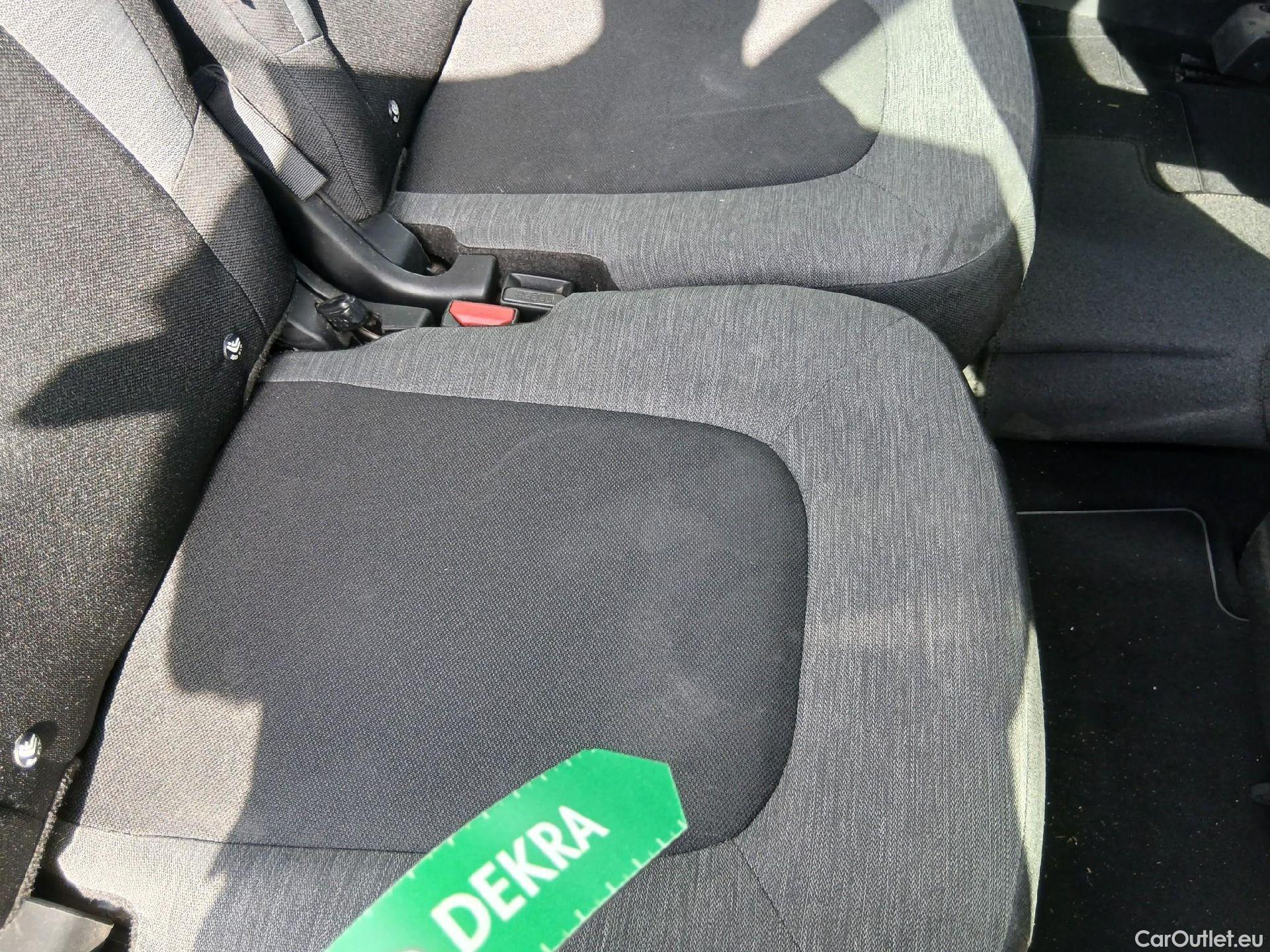  Citroen  C4 Grand Picasso CITROEN Grand C4 Spacetourer / 2016 / 5P / monovolumen BlueHDi 96KW (130CV) S&S Feel #42
