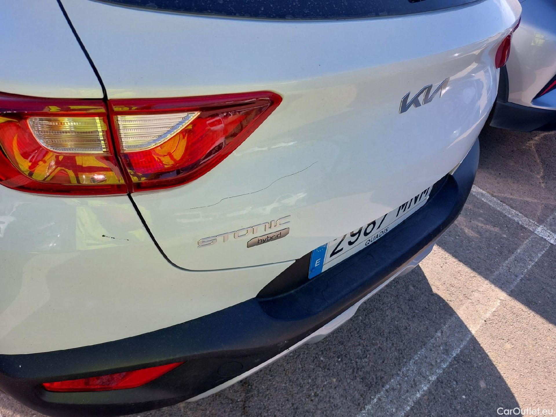  KIA  STONIC  Concept 1.0 T-GDI 100CV MT6 E6d #10