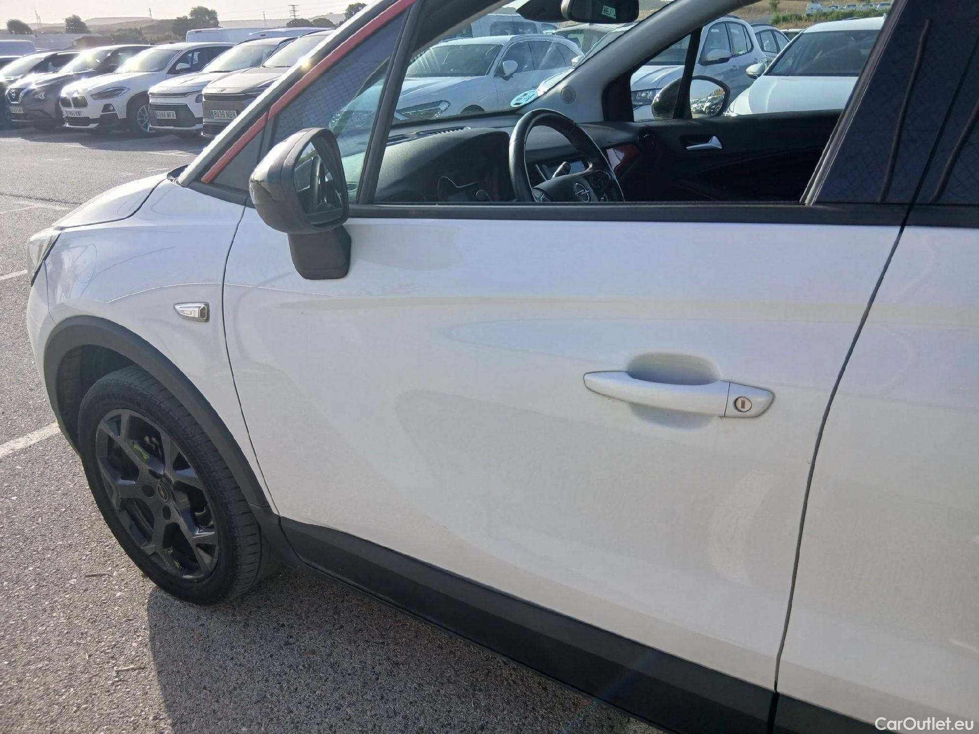  Opel  Crossland OPEL  / 2020 / 5P / crossover 1.5D 81kW (110CV) GS Line #18
